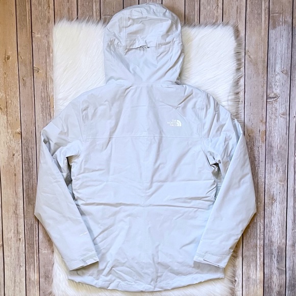The North Face Women’s Carto TriClimate 3 In 1 Jacket In Tin Grey - Picture 6 of 8